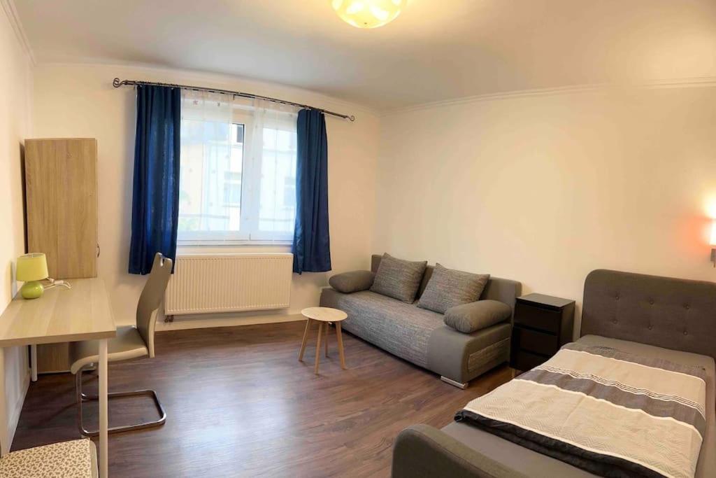 Duesseldorf Messe And Airport, 2-Bedroom Apartment With Kitchen And Garden Дуйсбург Екстер'єр фото